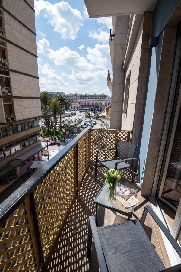 Contemporaneamente 147 - Modern & Comfort Rooms Барі Екстер'єр фото