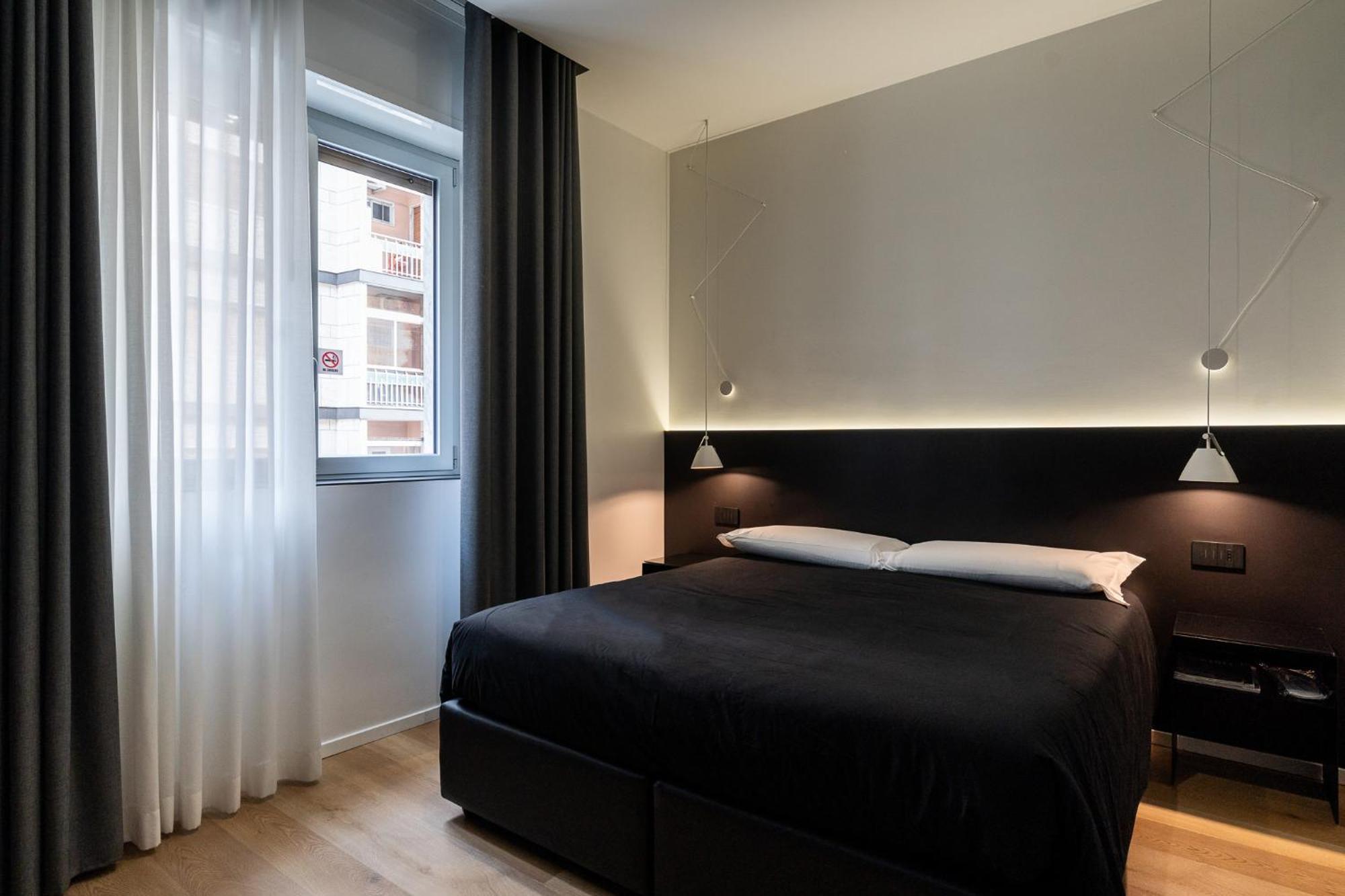 Contemporaneamente 147 - Modern & Comfort Rooms Барі Екстер'єр фото